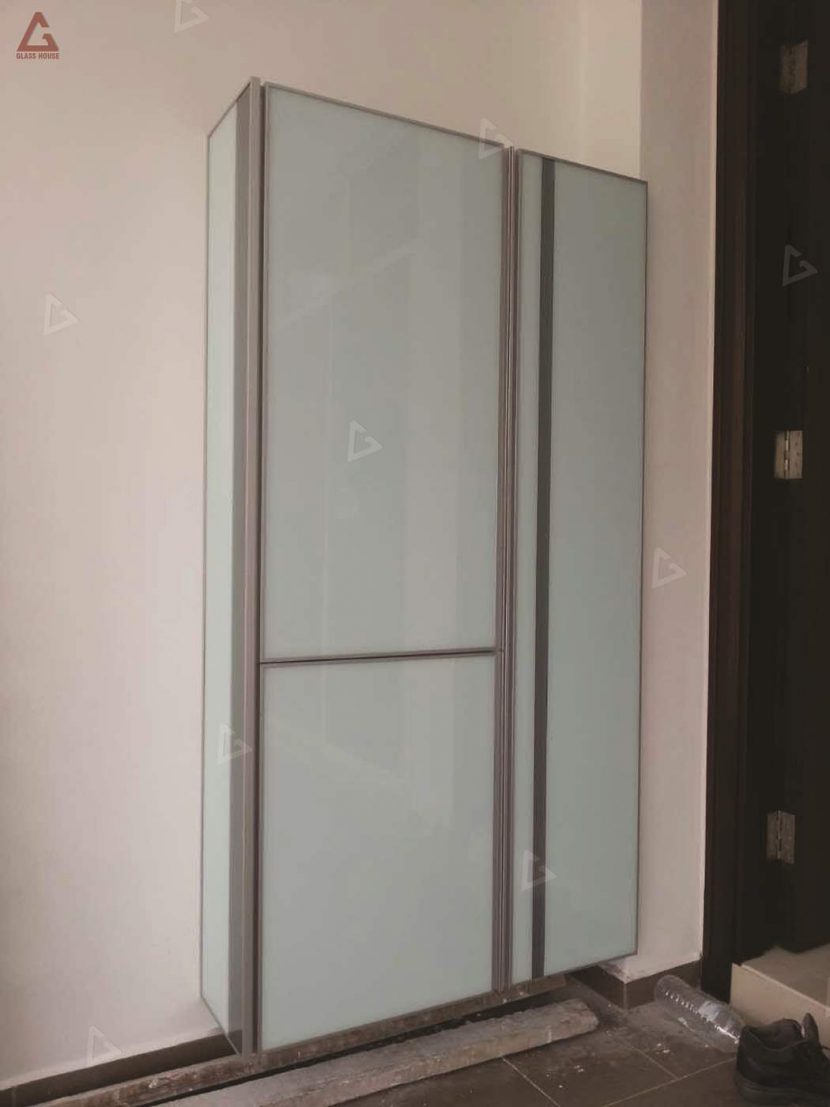 SHOE RACK - Glass House Design